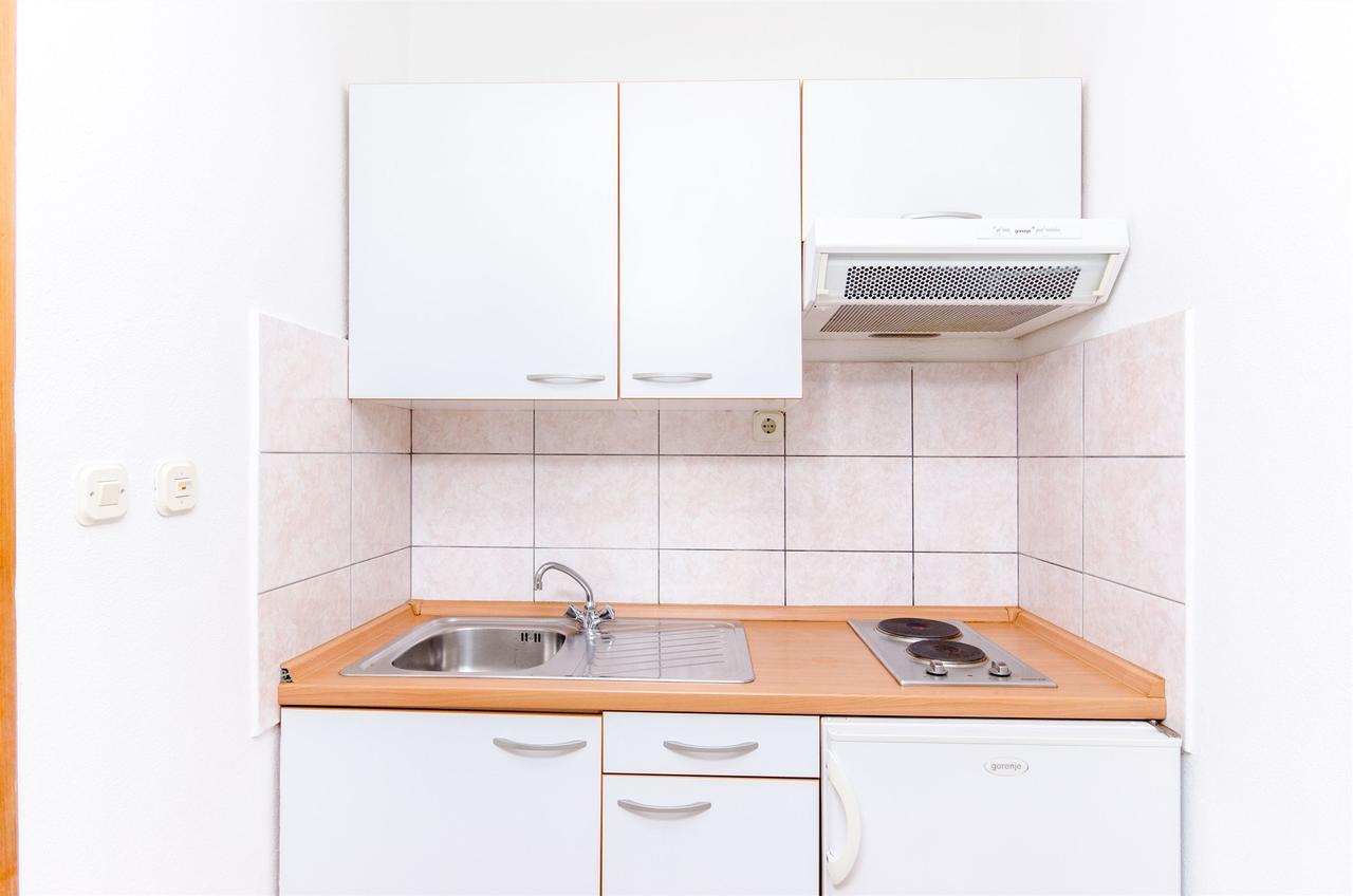 Apartments Mateo Baška Voda Εξωτερικό φωτογραφία