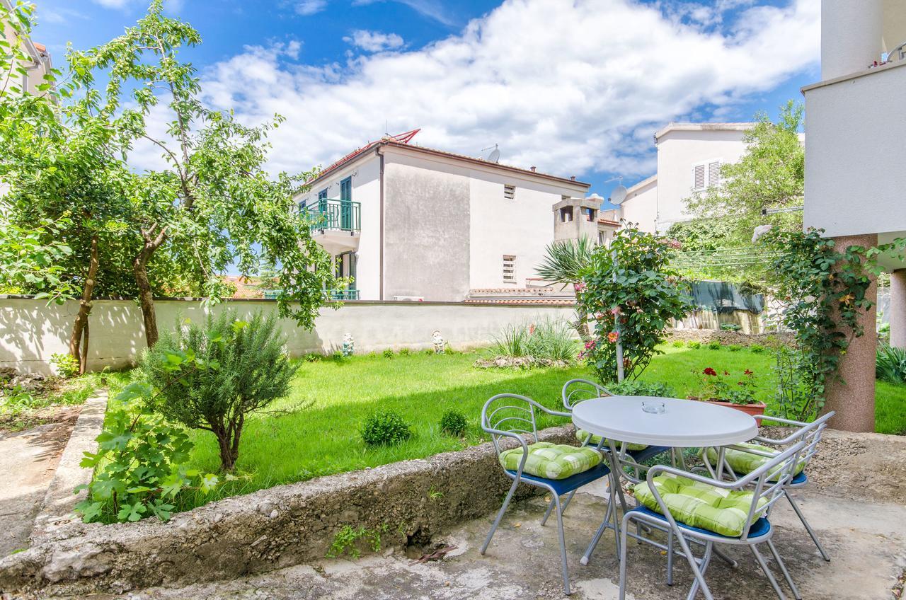 Apartments Mateo Baška Voda Εξωτερικό φωτογραφία