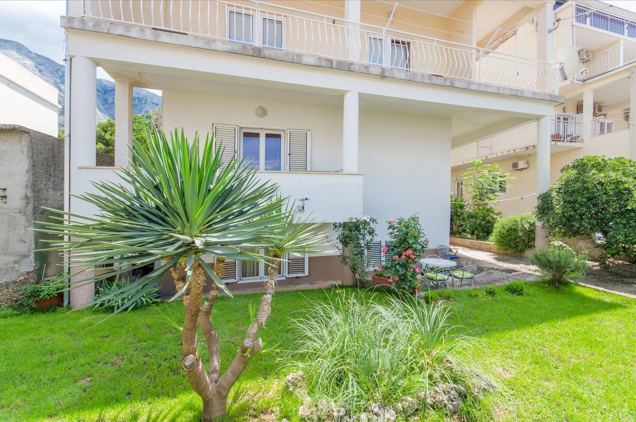 Apartments Mateo Baška Voda Εξωτερικό φωτογραφία