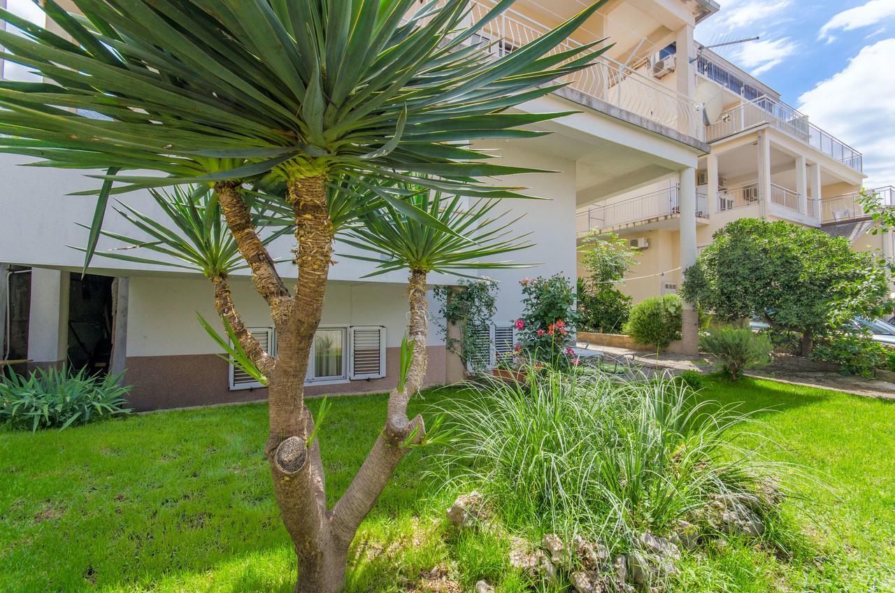 Apartments Mateo Baška Voda Εξωτερικό φωτογραφία