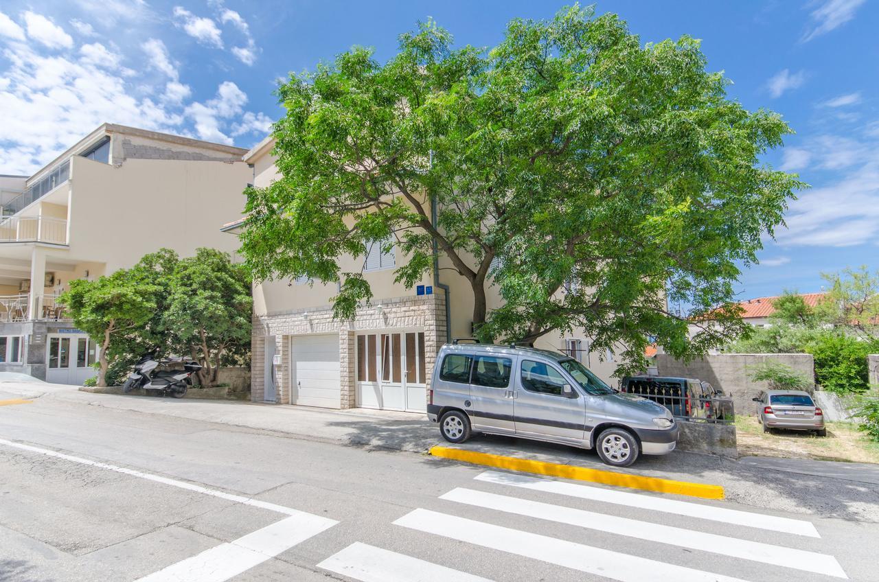 Apartments Mateo Baška Voda Εξωτερικό φωτογραφία